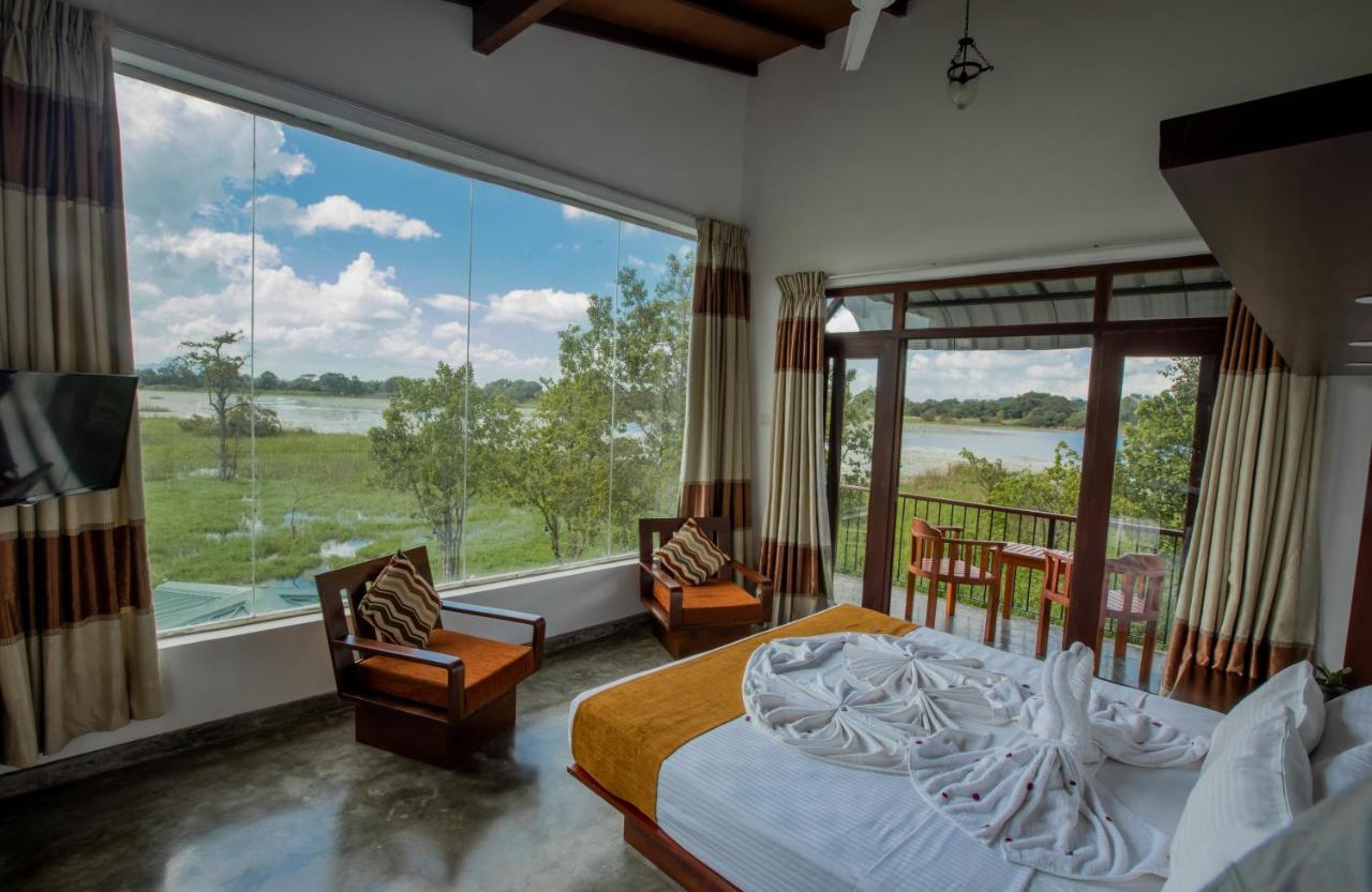 Sigiriya Wewa Addara Hotel - Hotel By The Lake 외부 사진