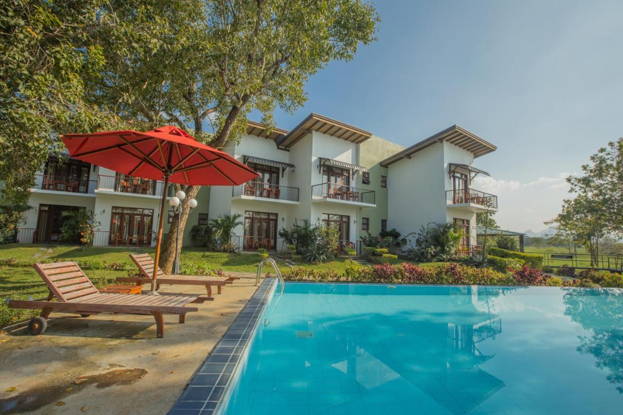 Sigiriya Wewa Addara Hotel - Hotel By The Lake 외부 사진