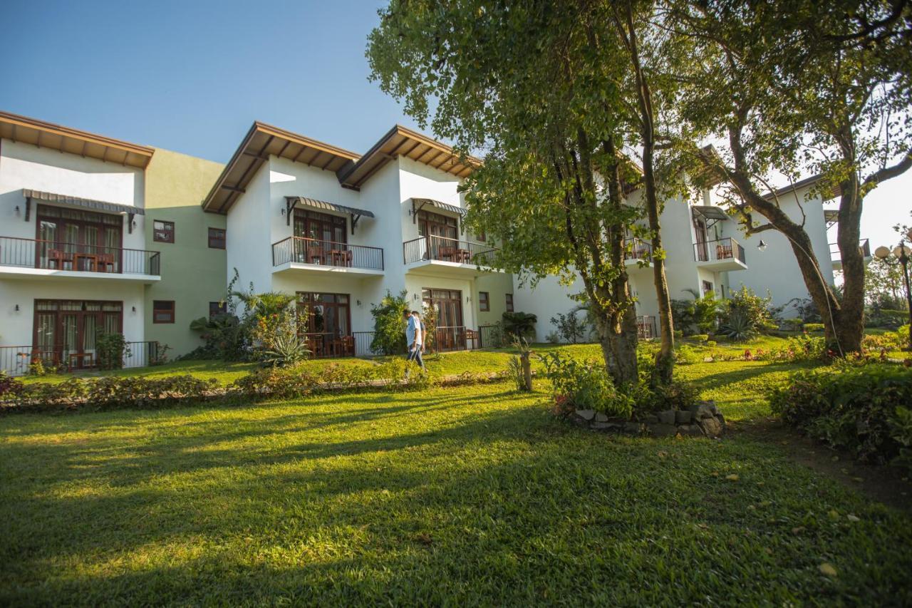 Sigiriya Wewa Addara Hotel - Hotel By The Lake 외부 사진