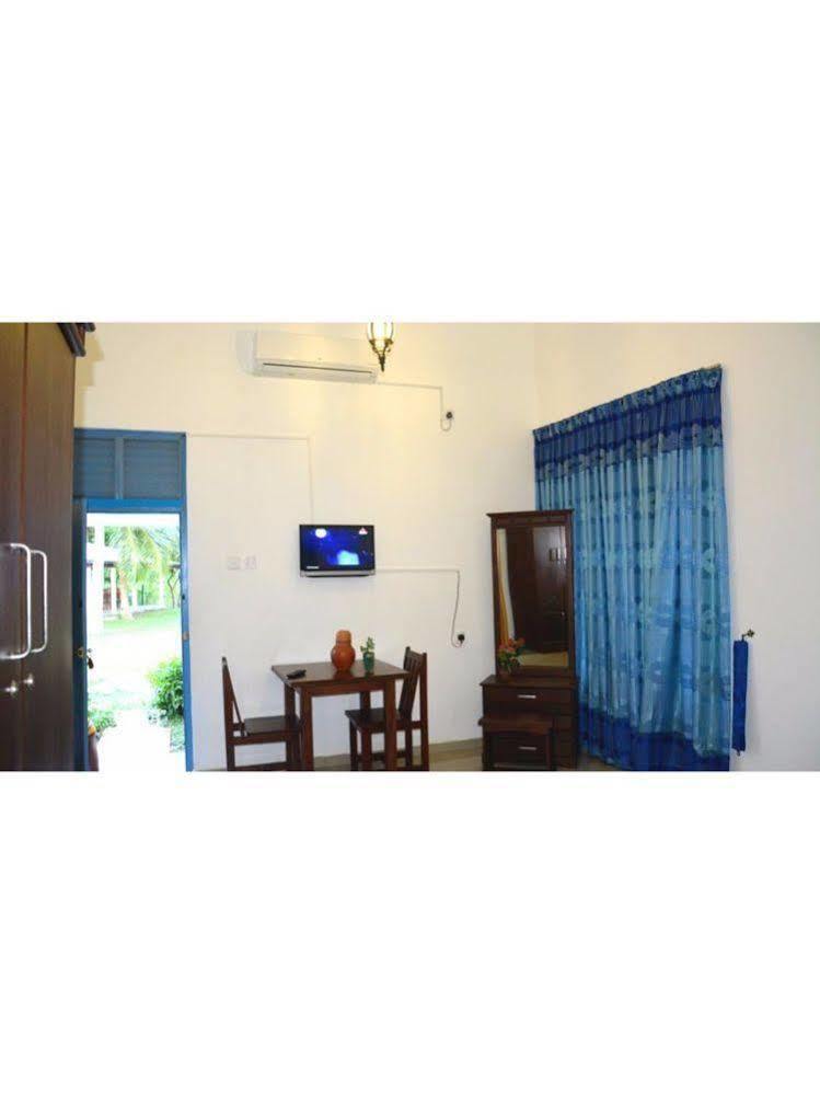 Sigiriya Wewa Addara Hotel - Hotel By The Lake 외부 사진