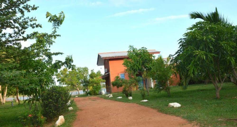 Sigiriya Wewa Addara Hotel - Hotel By The Lake 외부 사진